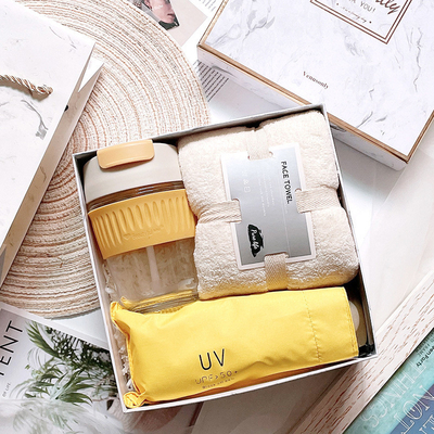 Silk Screen Printed Gift Set Glas waterbeker Zwart Rubber paraplu Koraal Plush Handdoek