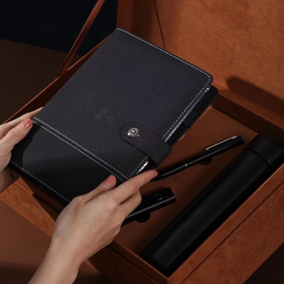 Hotel en Resort Souvenir Set Bedrijfsleder Hand Pen Waterbeker Notebook voor verzamelaars