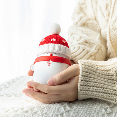 Kerstcadeau Cartoon Mini Draagbare Sneeuw Schat Warme Hand Schat 2-in-1 Power Bank