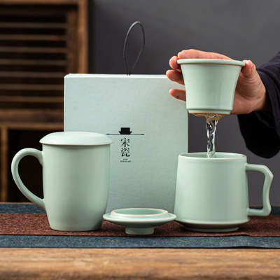 Elegante keramische theekop voor kantoor thee maken en water filteren perfect zakelijk cadeau