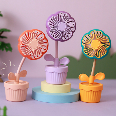 Kantoorproducten Oplaadbare potplantenventilator in schattig cartoonbloemenontwerp voor de zomer