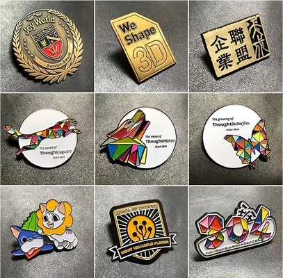 Custom Cartoon Animation Metal Lapel Pin Badge met zachte en harde glazuurcollectie