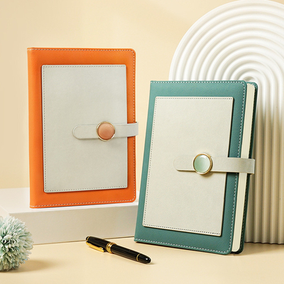 High-end conferentiekompanion cadeau A5 kleur blokkerend notitieboek en metaalneutrale pen