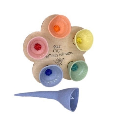 Gepersonaliseerde Kleur Bijen Kolibri Water Dispenser Feed Hars Feed Cup voor de buitentuin