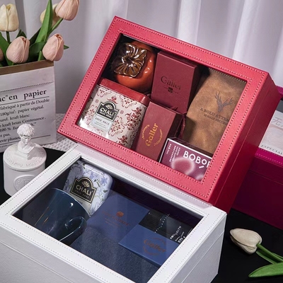 Alumni Relations Transparent Window Opening Heaven and Earth Cover Box voor bruidsmeisjes