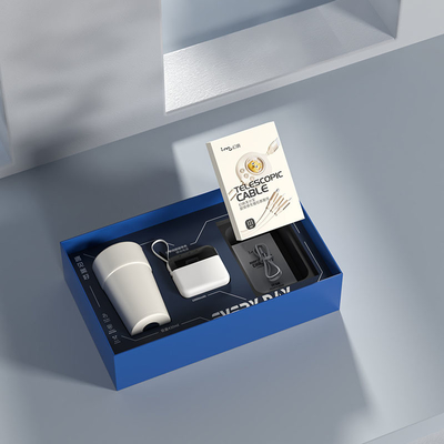 Draagbare koffiekopjes Phantom Fast Charging Power Bank 10000mAh Eén tot drie data kabels Perfect voor zaken