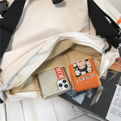 Klantenlogo Forest Style Instagram Smiley Face Bag Een must-have voor casual outings