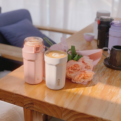 Draagbare grote capaciteit Internet Celebrity Cup met 1 kleurengrafiek 400 ml waterbeker