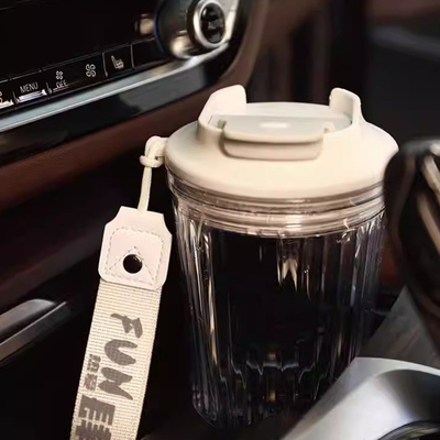 Geschenken Sterk licht zaklamp Sport koffiebeker en telefoonhouder voor de auto Ideaal voor kantoor