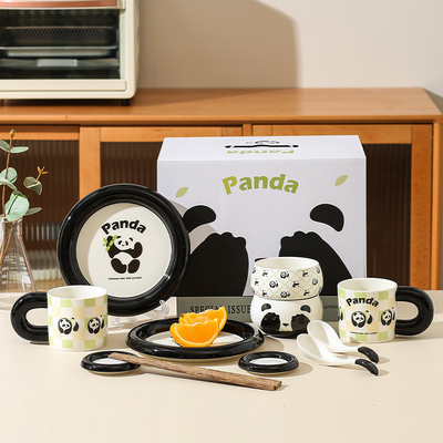 Verbeter uw hotel en resort diner ervaring met Panda Cub Keramische cadeaubon Set