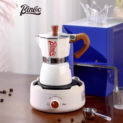 Kleine huishoudelijke koffiedranken Combinatie Koffiedranken Vier stukken potset