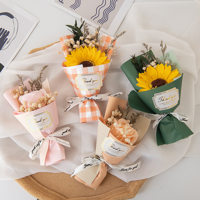 4 Kleurgrafieken Geprinte Festival Boeket Zeep Bloem Perfect voor Back to School Gift