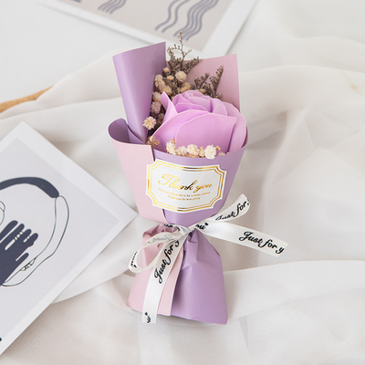 4 Kleurgrafieken Geprinte Festival Boeket Zeep Bloem Perfect voor Back to School Gift