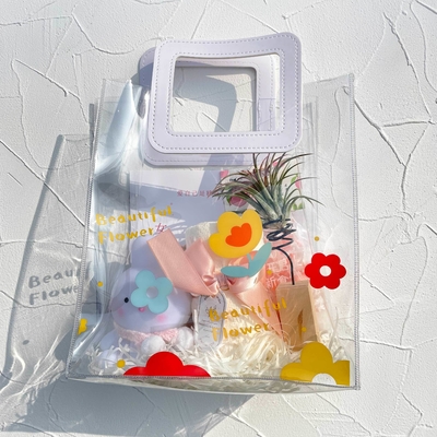 Godin Festival PVC gedrukte handtas Set Rabbit Night Light Bow Tassel Handdoek en Wit Perzik Hard Candy