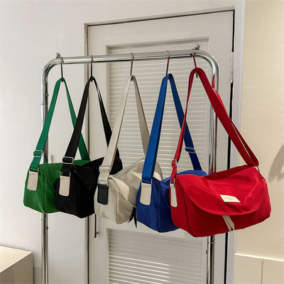 Klantenlogo Modieus Pendeltas Vaste Kleur Eenvoudige Crossbody Tas Werknemer Geschenk