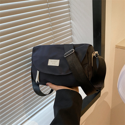 Klantenlogo Modieus Pendeltas Vaste Kleur Eenvoudige Crossbody Tas Werknemer Geschenk