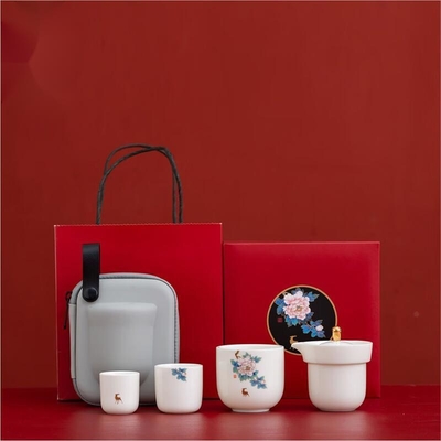 Vaderdag exclusieve draagbare reis thee set met unieke culturele en creatieve ontwerp