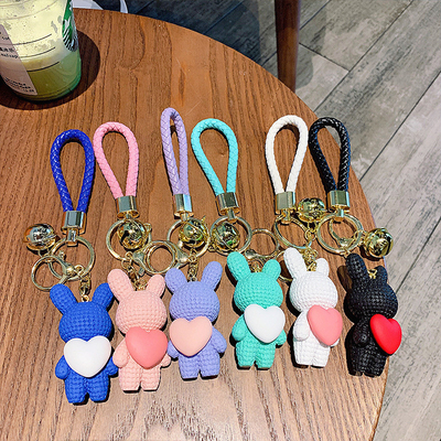 2 Kleurgraphics Hars Geweven Liefdes Rabbit Sleutelhanger voor Midden-Herfst Festival Viering