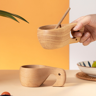 Verbeter je reisapparatuur met Retro Finse Whole Wood Integrated Creative Coffee Cup