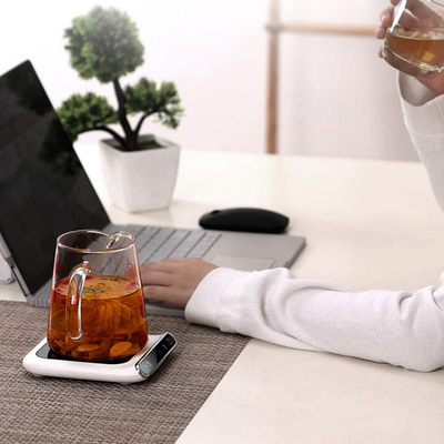 Klantenlogo Warm coaster Een constante verwarming en slimme draagbare verzorgingscadeau