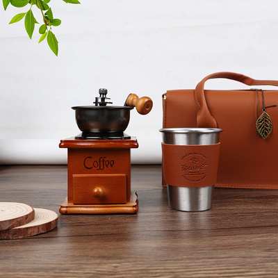 Ervaar luxe met zakelijk leer hand souvenirs koffiebekers en aromatherapie