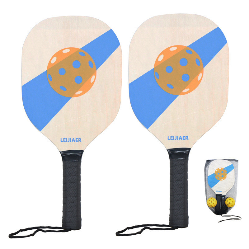 2 houten pikrackets en 2 pikballen essentieel voor het promoten van uw kantoor