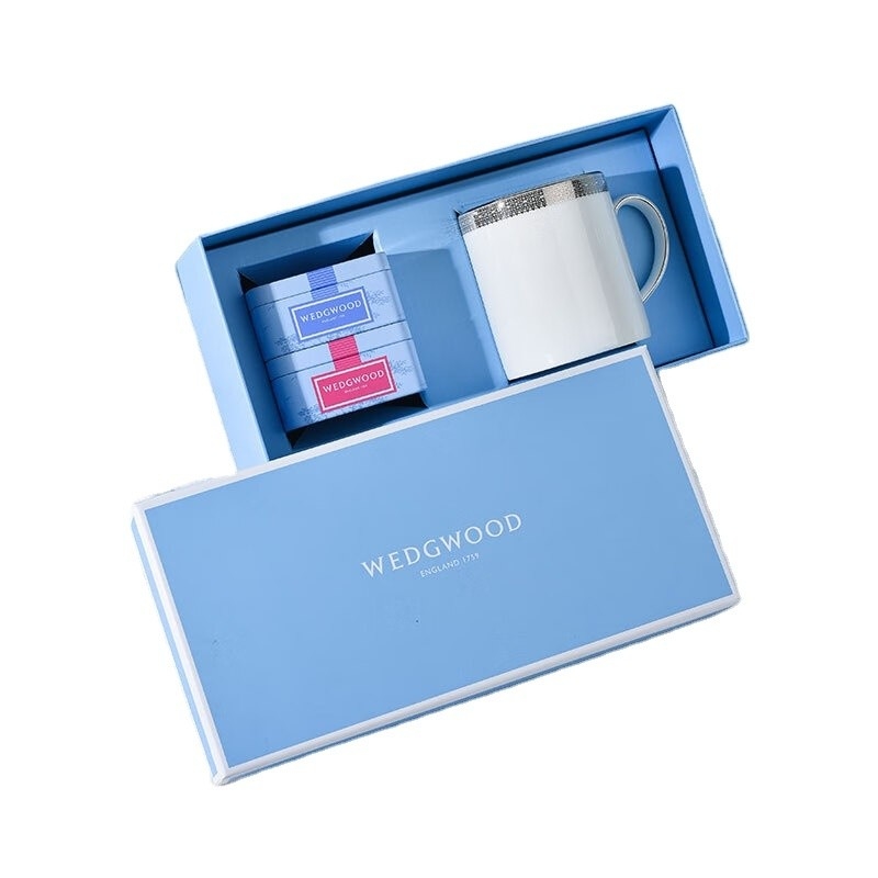 Verras uw klanten met deze platina kant mok en draagbare theeglas cadeaubon set